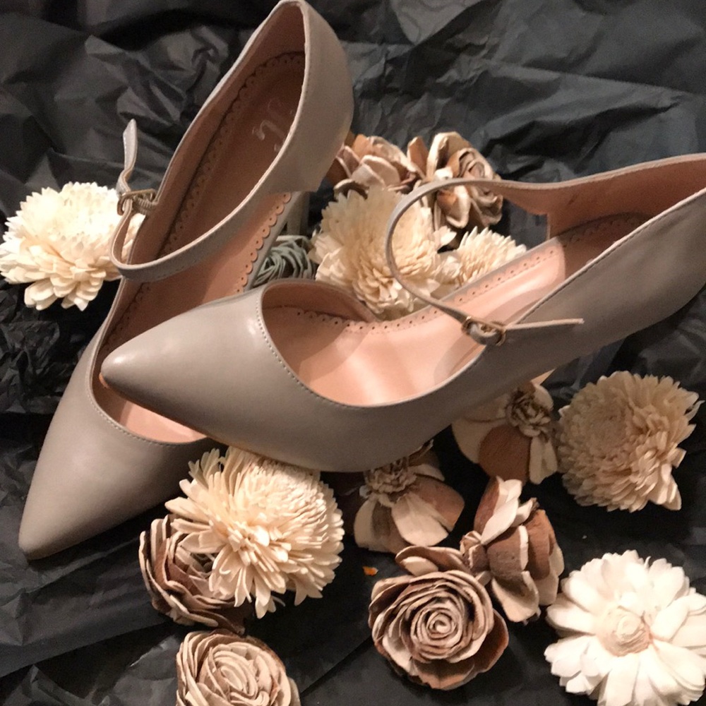 Powder Grey Heels
